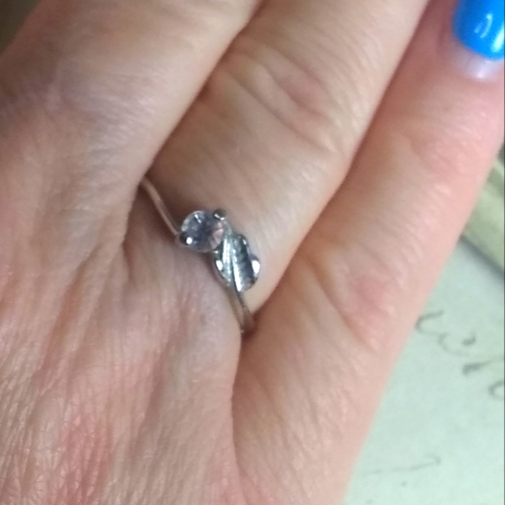 Solitaire Cz Silver Plated Leaf Ring / 7 - image 3